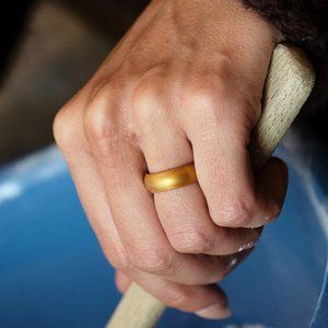 QALO Women's Gold Classic Silicone Ring